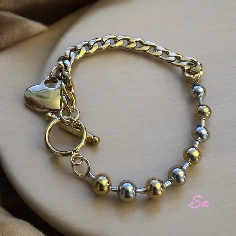 Gold and Silver Heart Charm 7”Bracelet will not fade - Picture 5 of 5